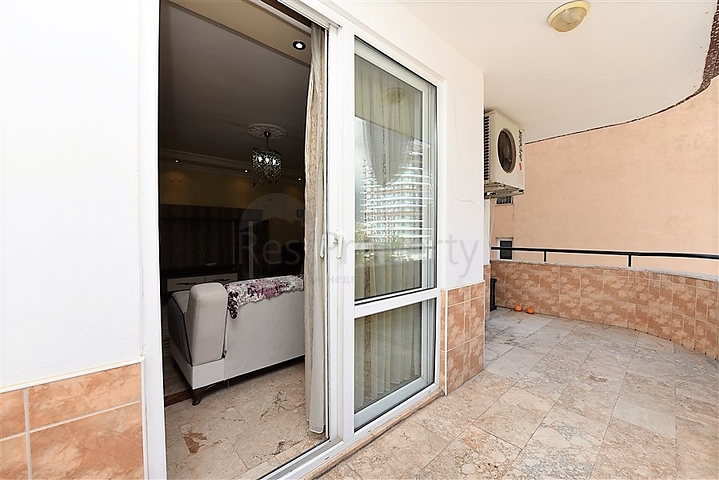 شقة عائلية - تصميم 3 غرف وصالة - مفروشة - ضمن مجمع - مهموتلا / الانيا