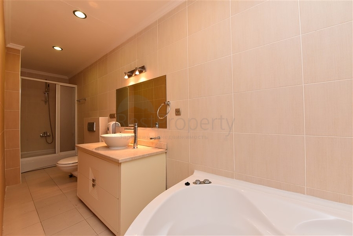 مجمع بخدمات 5 نجوم - دوبلكس فاخرة 3 غرف وصالة - اطلالة بحر -كارجي جاك / الانيا 