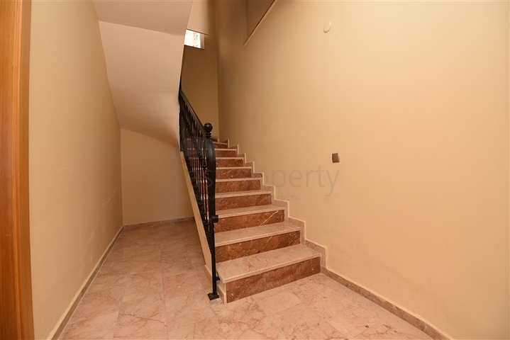 مجمع بخدمات 5 نجوم - دوبلكس فاخرة 3 غرف وصالة - اطلالة بحر -كارجي جاك / الانيا 