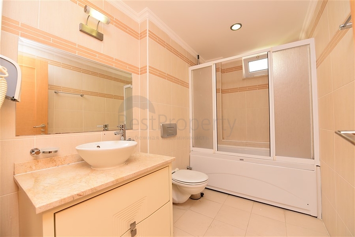 مجمع بخدمات 5 نجوم - دوبلكس فاخرة 3 غرف وصالة - اطلالة بحر -كارجي جاك / الانيا 