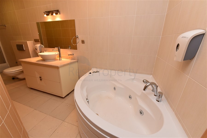 مجمع بخدمات 5 نجوم - دوبلكس فاخرة 3 غرف وصالة - اطلالة بحر -كارجي جاك / الانيا 