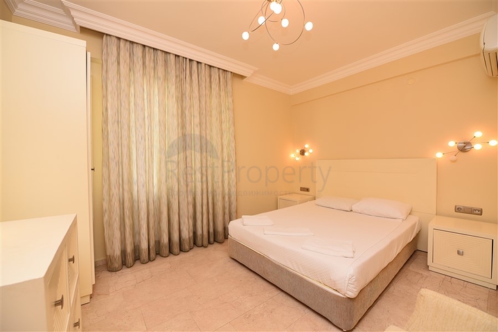 مجمع بخدمات 5 نجوم - دوبلكس فاخرة 3 غرف وصالة - اطلالة بحر -كارجي جاك / الانيا 