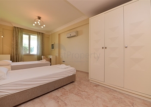 مجمع بخدمات 5 نجوم - دوبلكس فاخرة 3 غرف وصالة - اطلالة بحر -كارجي جاك / الانيا 