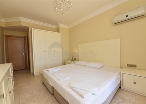 مجمع بخدمات 5 نجوم - دوبلكس فاخرة 3 غرف وصالة - اطلالة بحر -كارجي جاك / الانيا 