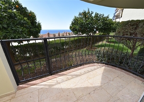 مجمع بخدمات 5 نجوم - دوبلكس فاخرة 3 غرف وصالة - اطلالة بحر -كارجي جاك / الانيا 