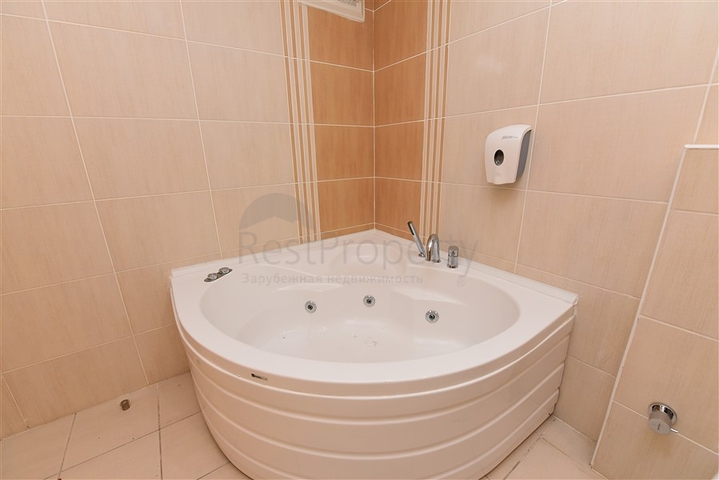 اطلالة بحر - بنتهاوس ضمن مجمع فاخر - الانيا 