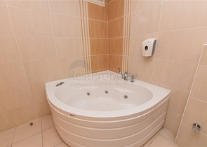 اطلالة بحر - بنتهاوس ضمن مجمع فاخر - الانيا 