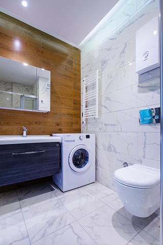 مجمع سكني فاخر - منطقة مركزية - شقة غرفة وصالة مفروشة -اوبا / الانيا