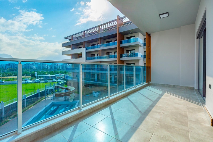 مجمع سكني فاخر - منطقة مركزية - شقة غرفة وصالة مفروشة -اوبا / الانيا