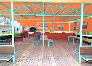 سعر اقتصادي - استديو مفروش - ضمن مجمع سكني قريب من البحر والخدمات - الانيا 