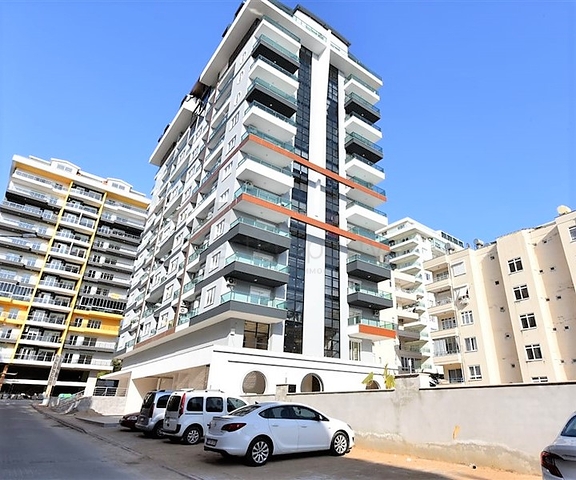 شقة غرفة وصالة - مجمع سكني حديث يضم كافة الخدمات - مهموتلار / الانيا 