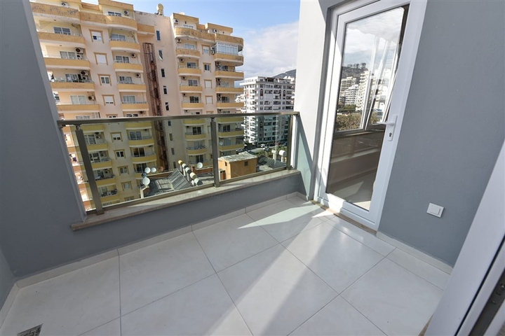 شقة غرفة وصالة - مجمع سكني حديث يضم كافة الخدمات - مهموتلار / الانيا 