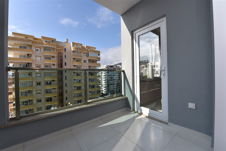 شقة غرفة وصالة - مجمع سكني حديث يضم كافة الخدمات - مهموتلار / الانيا 