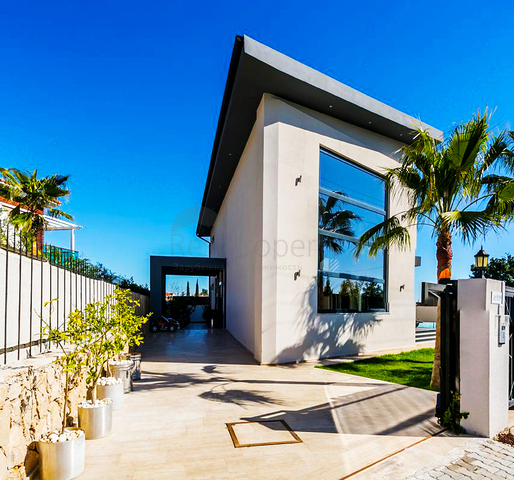 فيلا منفصلة 4 + 1 في منطقة ديشمالتي أنطاليا