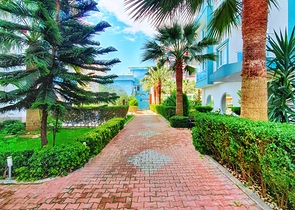 تصميم انيق - شقة مفروشة من تصميم غرفة وصالة - مجمع سكني حديث - مهموتلار / الانيا 