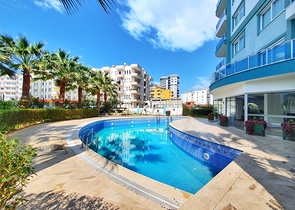 تصميم انيق - شقة مفروشة من تصميم غرفة وصالة - مجمع سكني حديث - مهموتلار / الانيا 