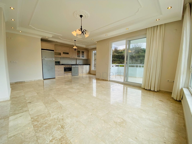 شقة مساحة 120 متر- غرفتين وصالة - بسعر مناسب - مهموتلار / الانيا