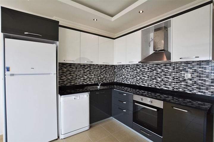 اطلالة بحر رائعة - طابق مرتفع - شقة مفروشة غرفة وصالة في مهموتلار / الانيا 