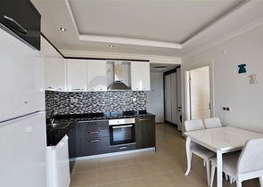 اطلالة بحر رائعة - طابق مرتفع - شقة مفروشة غرفة وصالة في مهموتلار / الانيا 