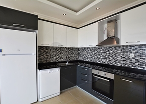 اطلالة بحر رائعة - طابق مرتفع - شقة مفروشة غرفة وصالة في مهموتلار / الانيا 