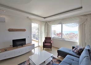 اطلالة بحر رائعة - طابق مرتفع - شقة مفروشة غرفة وصالة في مهموتلار / الانيا 