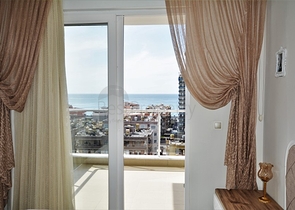 اطلالة بحر رائعة - طابق مرتفع - شقة مفروشة غرفة وصالة في مهموتلار / الانيا 