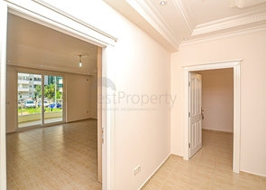 سعر مميز - قريبة من البحر - شقة مساحة 120 متر / غرفتين وصالة - مهموتلار / الانيا