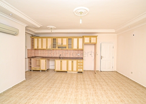 سعر مميز - قريبة من البحر - شقة مساحة 120 متر / غرفتين وصالة - مهموتلار / الانيا