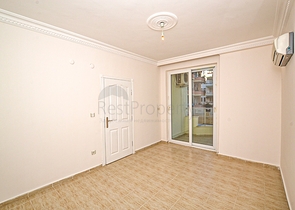 سعر مميز - قريبة من البحر - شقة مساحة 120 متر / غرفتين وصالة - مهموتلار / الانيا