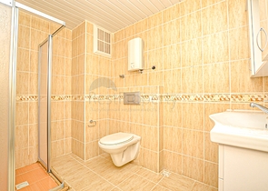 سعر مميز - قريبة من البحر - شقة مساحة 120 متر / غرفتين وصالة - مهموتلار / الانيا