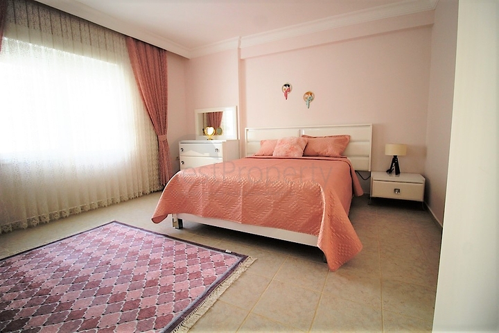 قريبة من البحر- وبسعر مناسب - شقة مفروشة 2 غرفة وصالة - مهوتلار / الانيا 