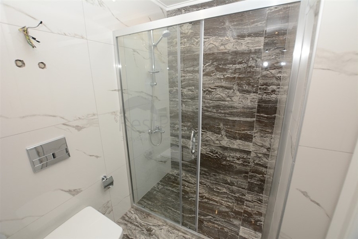 مجمع سكني حديث فاخر - قريب من البحر - شقة 1+1 مفروشة - في كارجي جاك / الانيا 