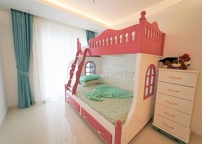 ضمن مجمع فاخر وانيق - دوبلكس مفروشة - تصميم 3 غرف وصالة - في مركز الانيا 