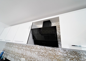 ضمن مجمع فاخر وانيق - دوبلكس مفروشة - تصميم 3 غرف وصالة - في مركز الانيا 