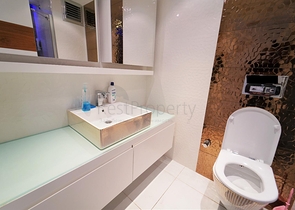 ضمن مجمع فاخر وانيق - دوبلكس مفروشة - تصميم 3 غرف وصالة - في مركز الانيا 