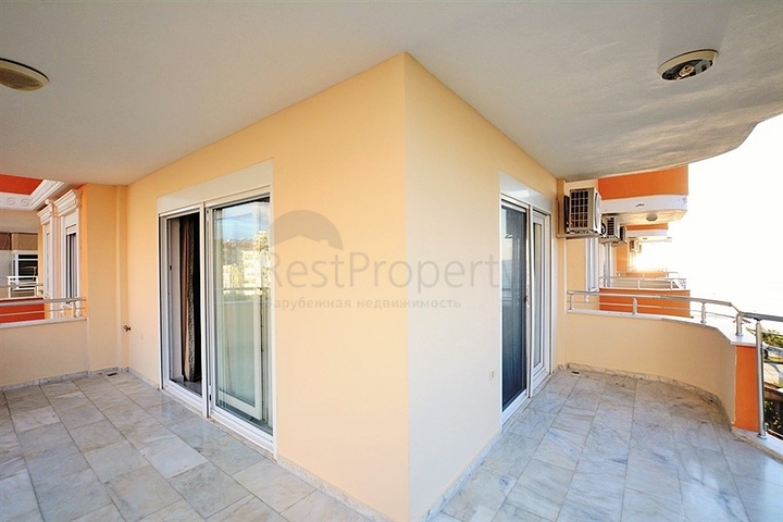 اطلالة بحر مباشرة - شقة واسعة 140 متر - تصميم 2+1 - مهموتلار / الانيا