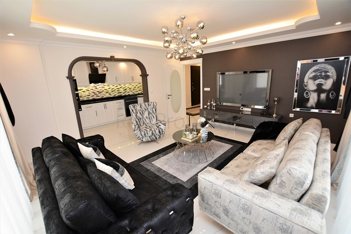 اطلالة بحر مباشرة - شقة واسعة 140 متر - تصميم 2+1 - مهموتلار / الانيا