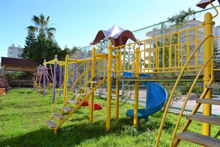 اطلالة بحر مباشرة - شقة واسعة 140 متر - تصميم 2+1 - مهموتلار / الانيا