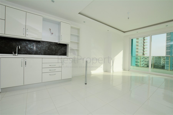 مجمع بخدمات 5 نجوم - قريب من البحر - شقة غرفة وصالة - مهموتلار / الانيا 