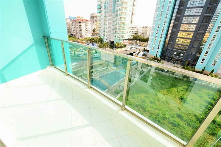 مجمع بخدمات 5 نجوم - قريب من البحر - شقة غرفة وصالة - مهموتلار / الانيا 