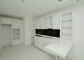 مجمع بخدمات 5 نجوم - قريب من البحر - شقة غرفة وصالة - مهموتلار / الانيا 