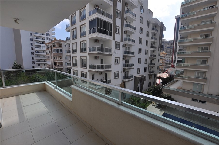 شقة مؤثثة - تصميم 1+1 - ضمن مجمع سكني - مهموتلار / الانيا