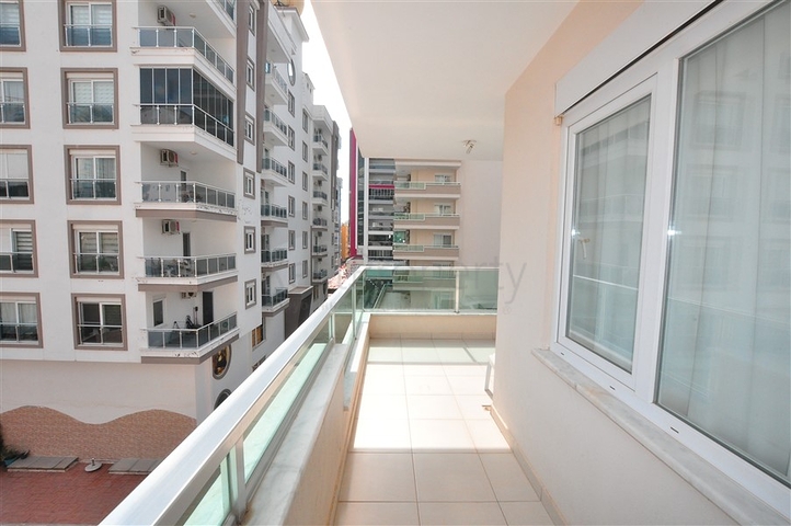 شقة مؤثثة - تصميم 1+1 - ضمن مجمع سكني - مهموتلار / الانيا