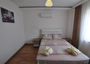 شقة مؤثثة - تصميم 1+1 - ضمن مجمع سكني - مهموتلار / الانيا