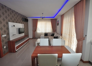 شقة مؤثثة - تصميم 1+1 - ضمن مجمع سكني - مهموتلار / الانيا