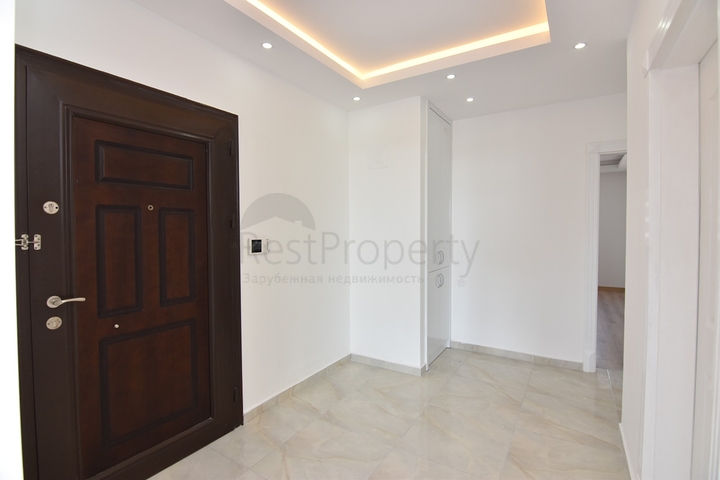 100 متر الى البحر - شقة واسعة 2 غرفة وصالة - في مهوتلار / الانيا 