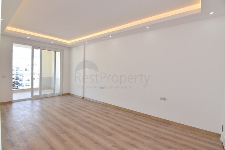 100 متر الى البحر - شقة واسعة 2 غرفة وصالة - في مهوتلار / الانيا 