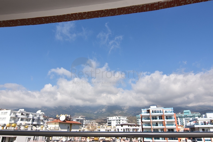 100 متر الى البحر - شقة واسعة 2 غرفة وصالة - في مهوتلار / الانيا 