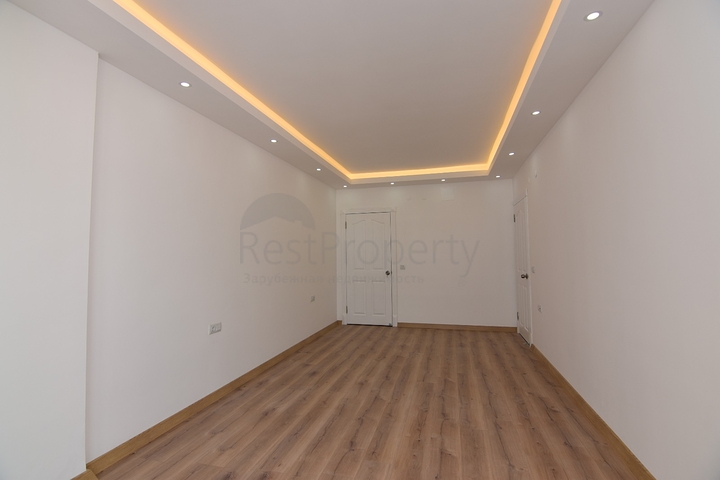 100 متر الى البحر - شقة واسعة 2 غرفة وصالة - في مهوتلار / الانيا 