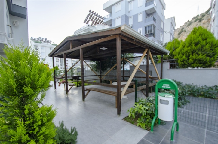 شقة 1 + 1 في منطقة هورما كونيالتي أنطاليا